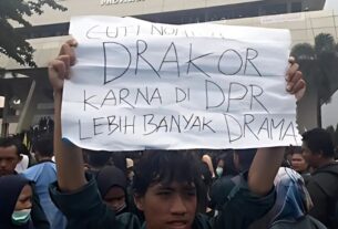 Deretan Aksi Kocak Demo DPR, Yang Jauh Dari Aksi Anarkis